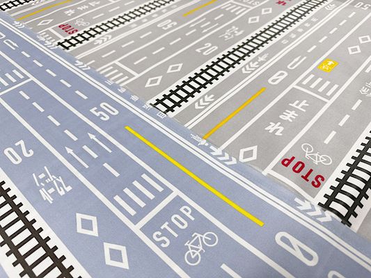 ラミネートプリント「KOMU STRADA 道路のオックス」