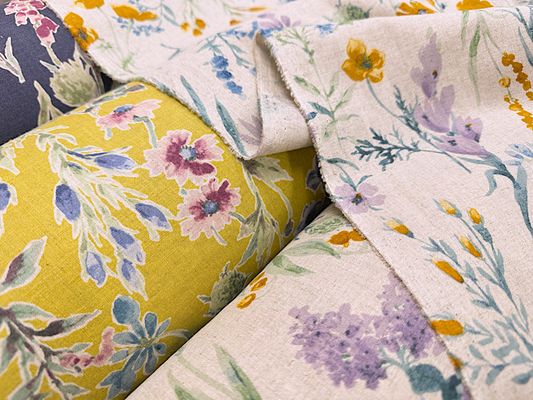 【現品限り特価】Exclusive Collection 綿麻シーチングプリント「ボタニカル・ガーデン」