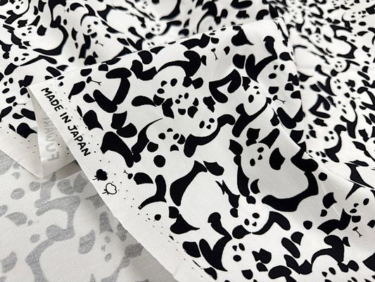 オックスプリント「たくさんパンダ」