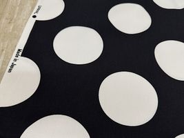 LOOPOOL はみだすドットのオックスプリント黒地×白水玉