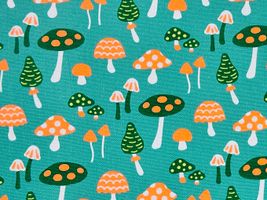 NEONマッシュルームのオックスプリントグリーン