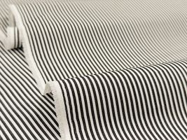 【現品限り特価】Exclusive Collection 西脇産先染OUTLASTストライプ_拡大イメージ