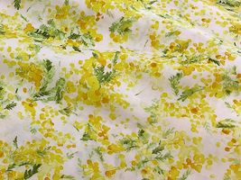 コッカファブリック 60ローンプリント「ミモザ・ガーデン」オフ白