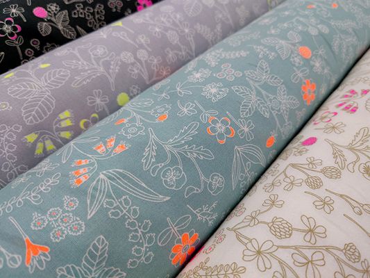 プレミアムソフト加工 NEON FREUR「ストロベリー」