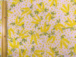 ナイロンオックスプリント「舞うミモザ」ペールピンク