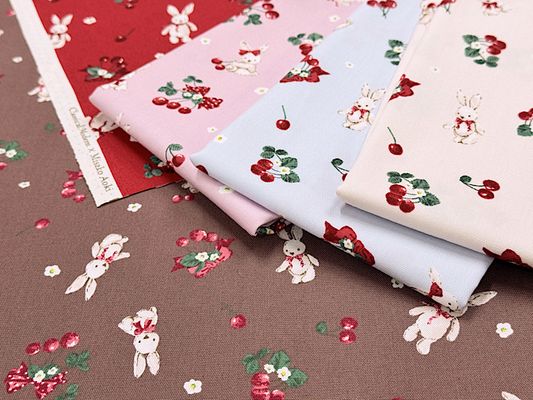 青木美沙子×クラシカルモダン オックスプリント「ラビットチェリー2」