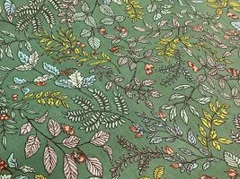 Exclusive Collection 60ローンプリント「タイニー・リーフ」グリーン地