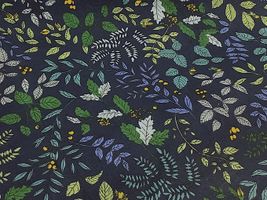 Exclusive Collection 60ローンプリント「タイニー・リーフ」ネイビー地