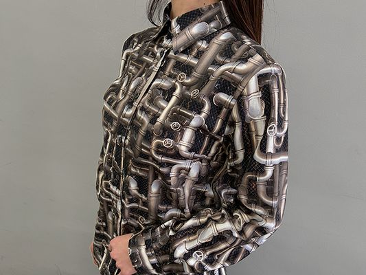 『mingswim(ミンスイ)』交差する配管