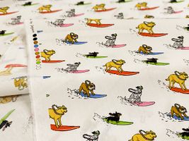 my piece of fabric 波乗り犬のブロードプリント_拡大イメージ