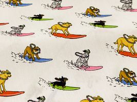 my piece of fabric 波乗り犬のブロードプリントホワイト