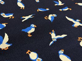 my piece of fabric デニム鳥オックスプリント「パフィン」ダークネイビー