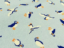 my piece of fabric デニム鳥オックスプリント「パフィン」ペールブルー