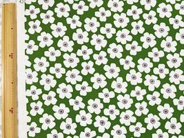 生地いっぱいの北欧調フラワーオックスプリントグリーン