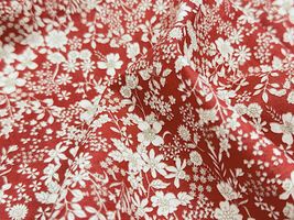 コッカファブリック 60ローンプリント「クラシック・フラワー」レッド
