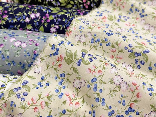 コッカファブリック 60ローンプリント「花と木の実」