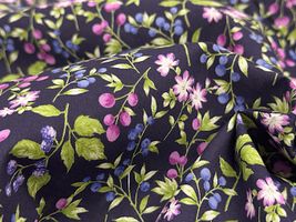 コッカファブリック 60ローンプリント「花と木の実」_拡大イメージ